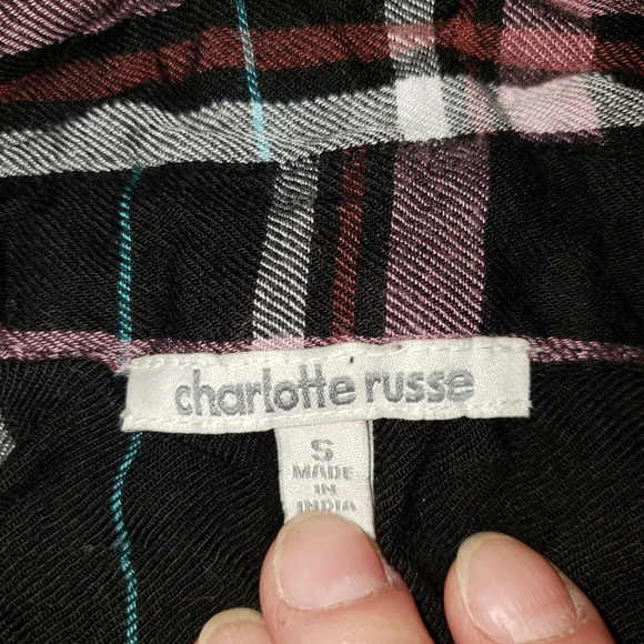 Charlotte Russe Plaid Top - Picture 4 of 4
